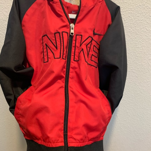 Nike 3T jacket - Picture 2 of 5
